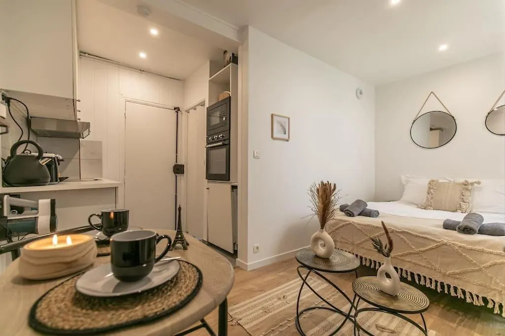 Cosy Centre 18 Apartment